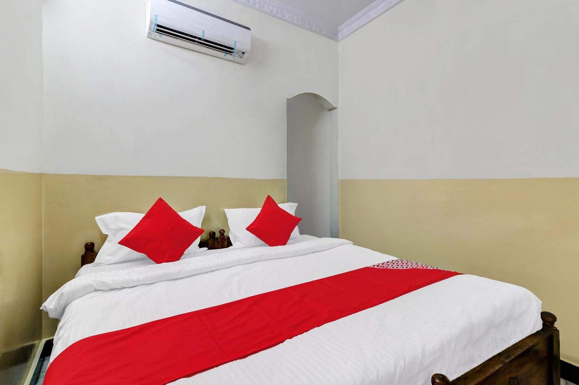 Hotel O Suraj Residency Warangal Bagian luar foto