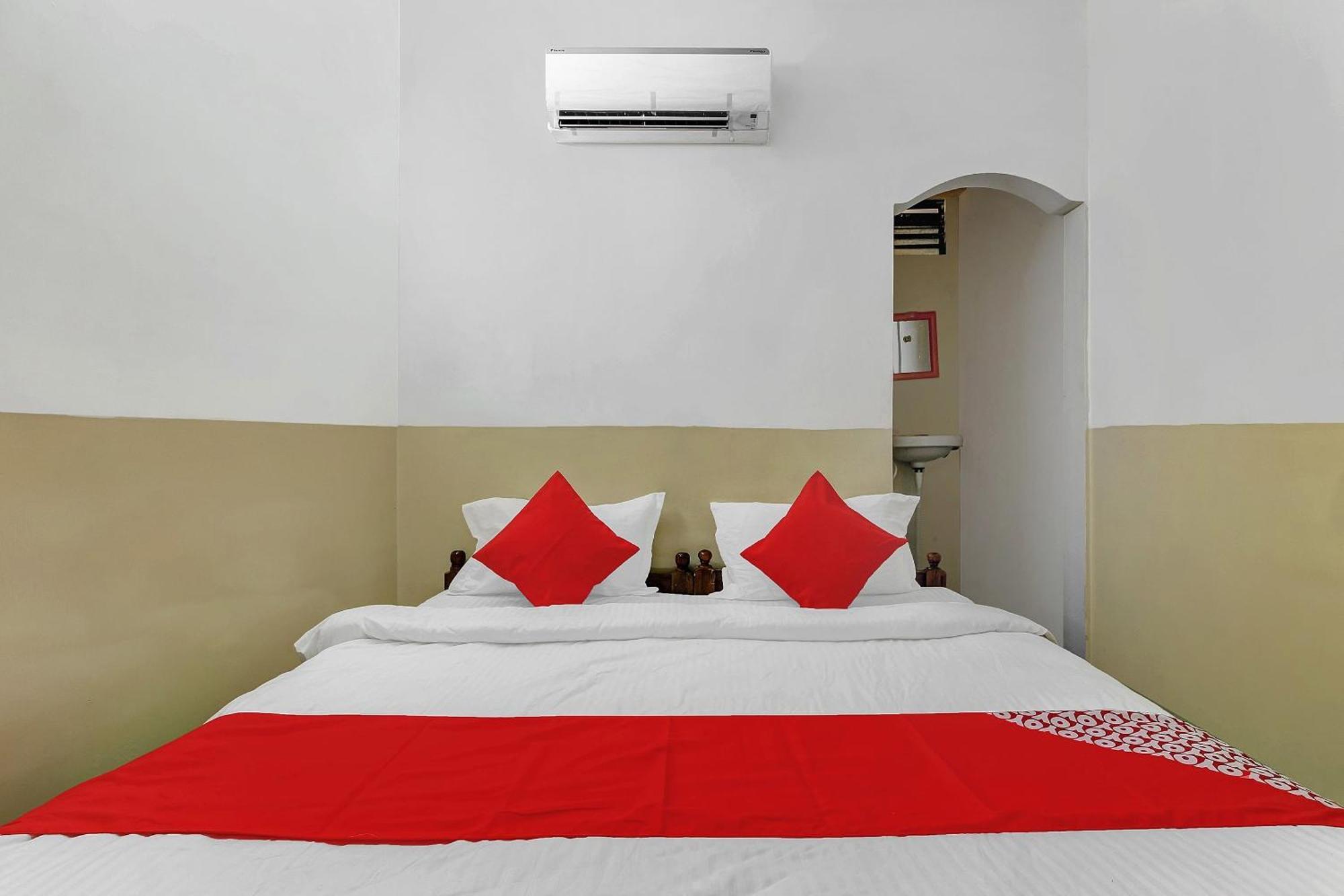 Hotel O Suraj Residency Warangal Bagian luar foto